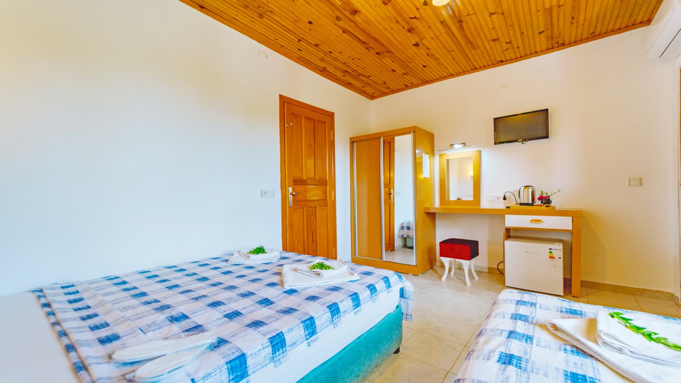 Улучшенный трехместный номер